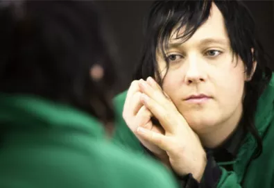 Novo EP de Antony & The Johnsons traz versões de Bob Dylan e John Lennon