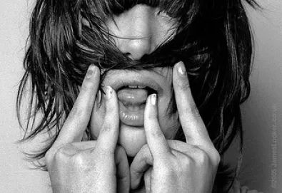 Karen O, do Yeah Yeah Yeahs, canta em trilha sonora do novo filme de Spike Jonze