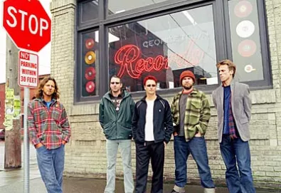 Novo disco do Pearl Jam chega em setembro