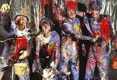 Stone Roses lançará cinco singles neste ano