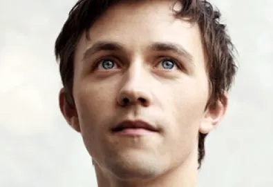 Sondre Lerche lança novo álbum em maio; ouça o single "Domino"
