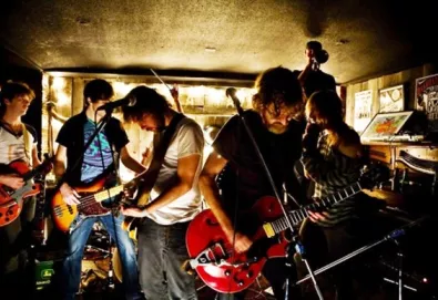 Novo vídeo do Broken Social Scene: "Sweetest Kill"