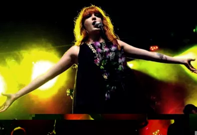 Novo disco de Florence & The Machine deve ficar pronto em julho