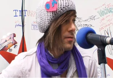 Of Montreal faz cover do White Stripes