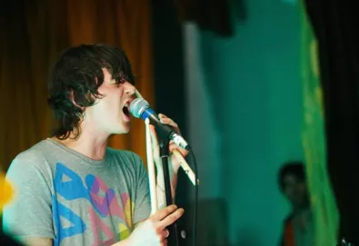 Panda Bear interpreta "You Can Count on Me" na TV americana
