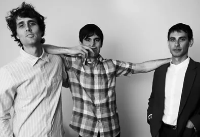The Rapture confirma show no Brasil em 2012; ouça também a faixa bônus "In Love Divine"