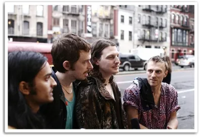 Yeasayer apresenta música inédita na TV; veja aqui "The Devil and the Deed"