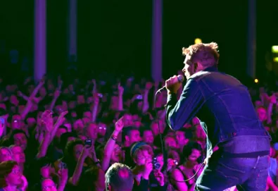 Blur surpreende e anuncia lançamento de álbum duplo gravado ao vivo no Hyde Park