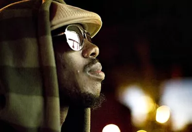 Flying Lotus anuncia parceria com Beck