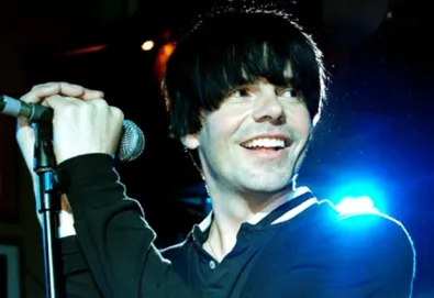 Vocalista do Charlatans anuncia novo álbum solo
