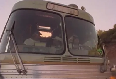 Mais um vídeo de Neil Young and Crazy Horse - "Twisted Road"