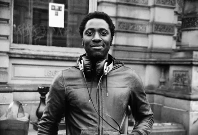 "Sentia inveja do Kaiser Chiefs", confessa vocalista do Bloc Party