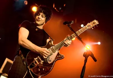 Confira o tracklist de "Live at Montreux", novo DVD do The Raconteurs
