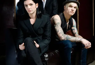 Placebo se apresentará no Brasil em abril