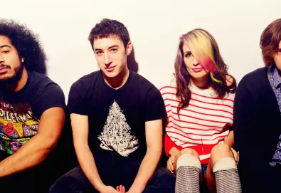 Speedy Ortiz faz cover de "Hanging Around", música do The Cardigans