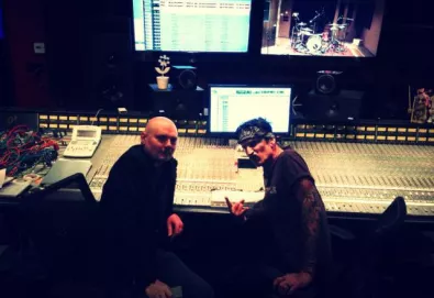 Smashing Pumpkins anuncia Tommy Lee como baterista do próximo álbum