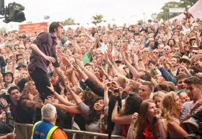 Palma Violets revela vídeo de "Danger In The Club"