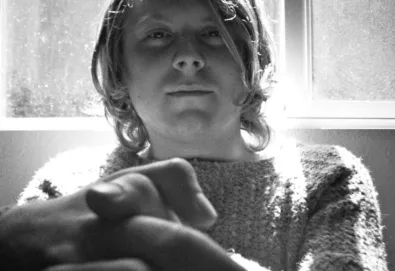 Vídeo: Ty Segall - "Break a Guitar"