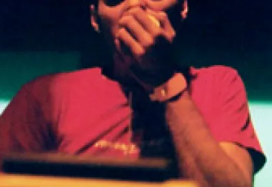 deus existe...ou melhor já existiu!