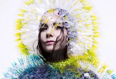 Veja o vídeo de "Arisen My Senses”, novo single de Björk