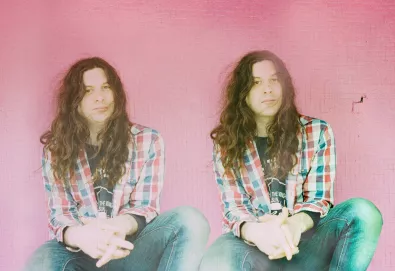 Kurt Vile confirma novo album - 'Bottle It In'; Ouça o single "Bassackwards"