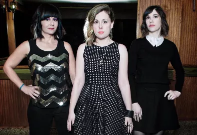 Nova música: Sleater-Kinney - “The Center Won’t Hold”